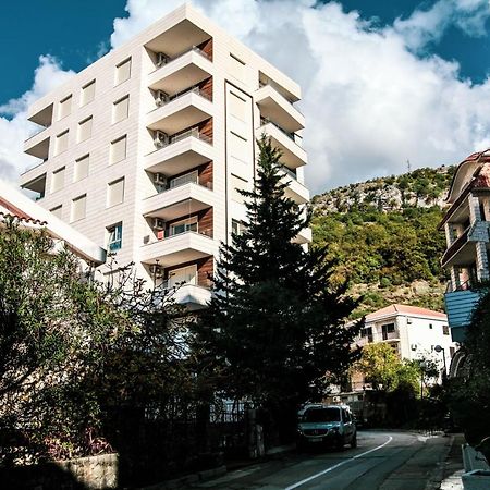 רפאלוביץ' Apartments Lm Residence מראה חיצוני תמונה