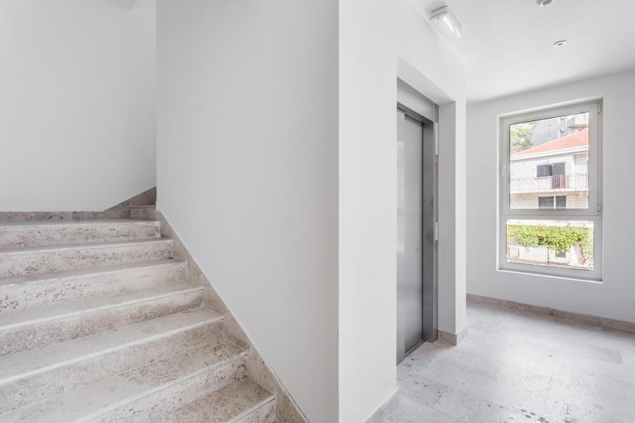 רפאלוביץ' Apartments Lm Residence מראה חיצוני תמונה