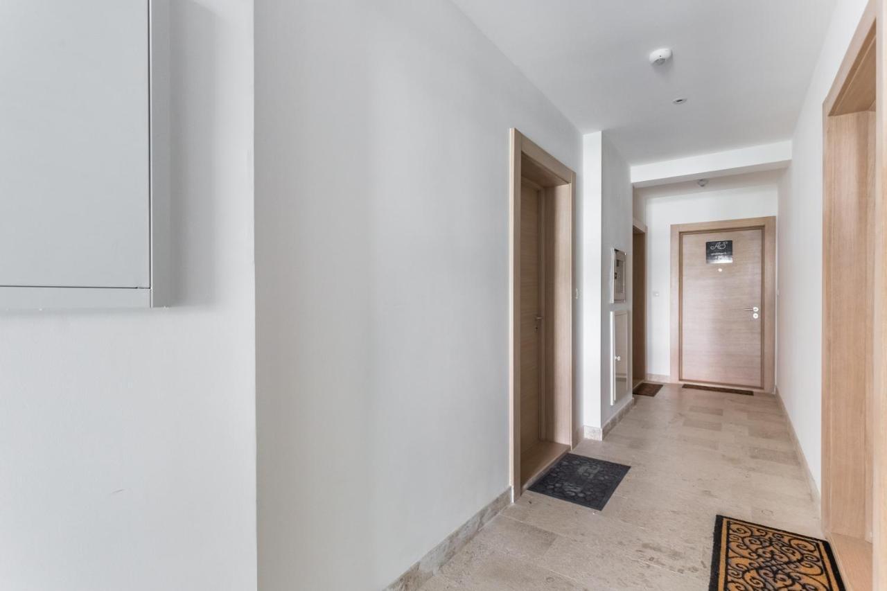 רפאלוביץ' Apartments Lm Residence מראה חיצוני תמונה