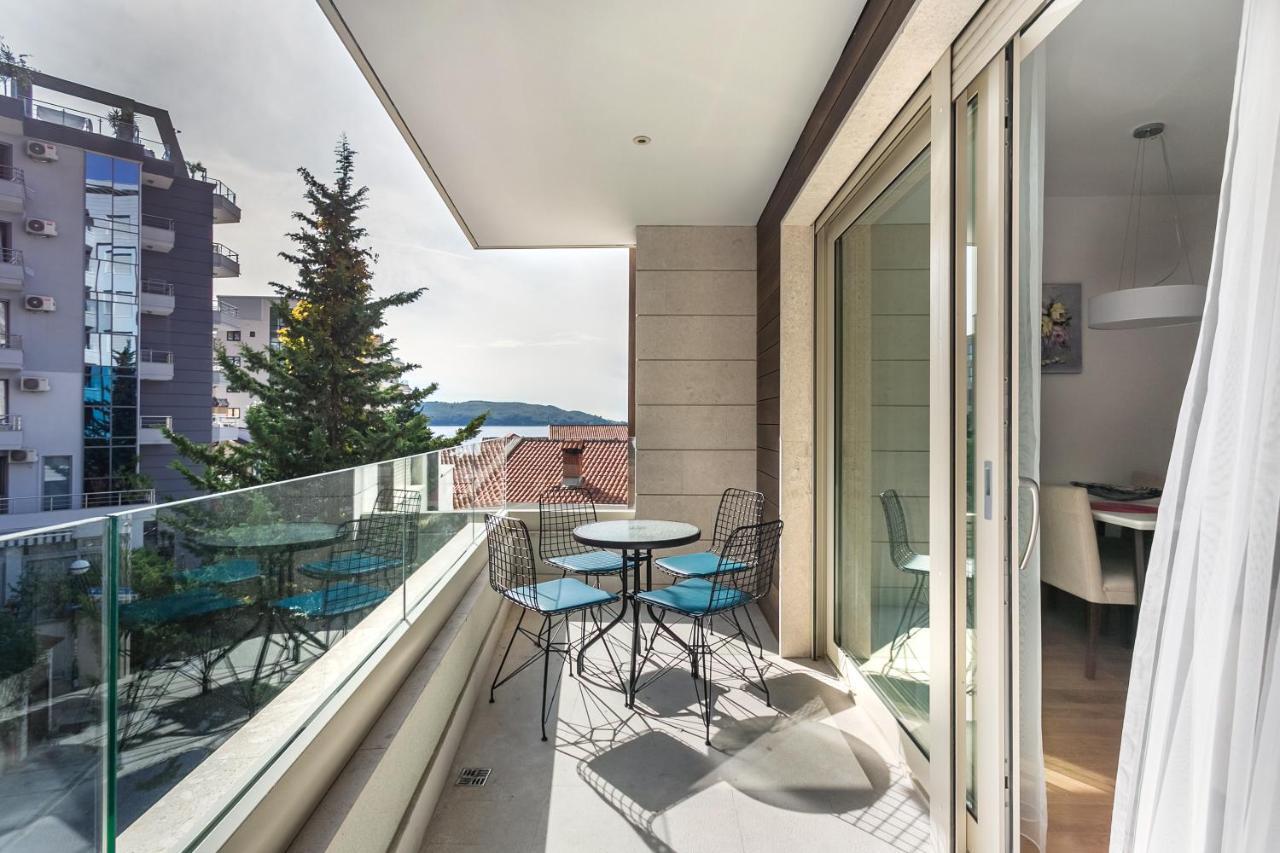 רפאלוביץ' Apartments Lm Residence מראה חיצוני תמונה