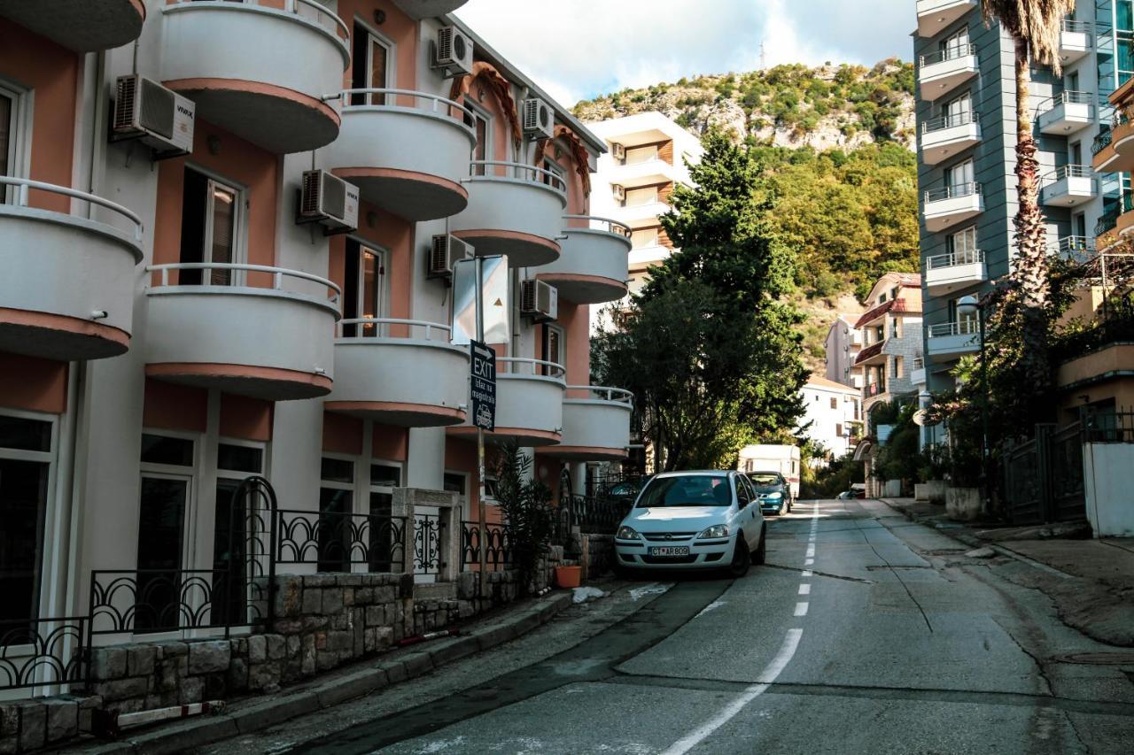 רפאלוביץ' Apartments Lm Residence מראה חיצוני תמונה