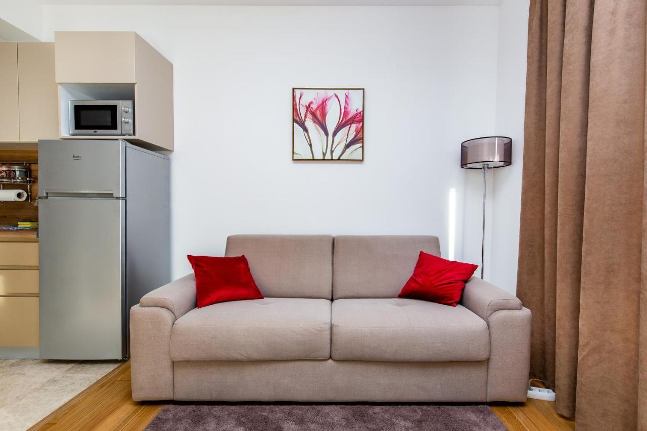 רפאלוביץ' Apartments Lm Residence מראה חיצוני תמונה